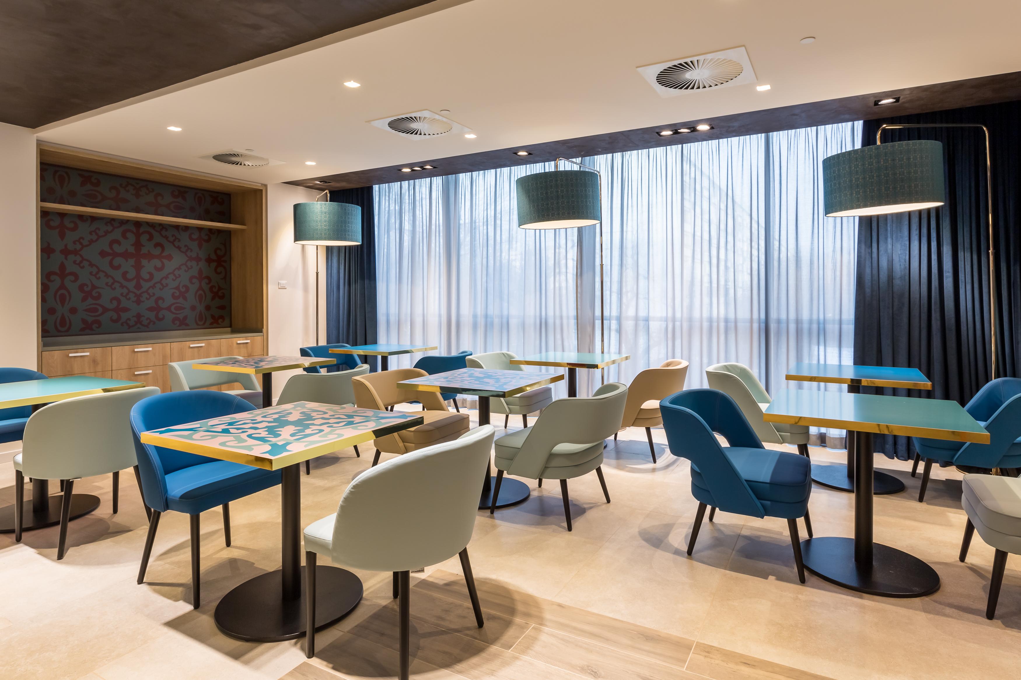 Mercure Almaty City Center Εξωτερικό φωτογραφία