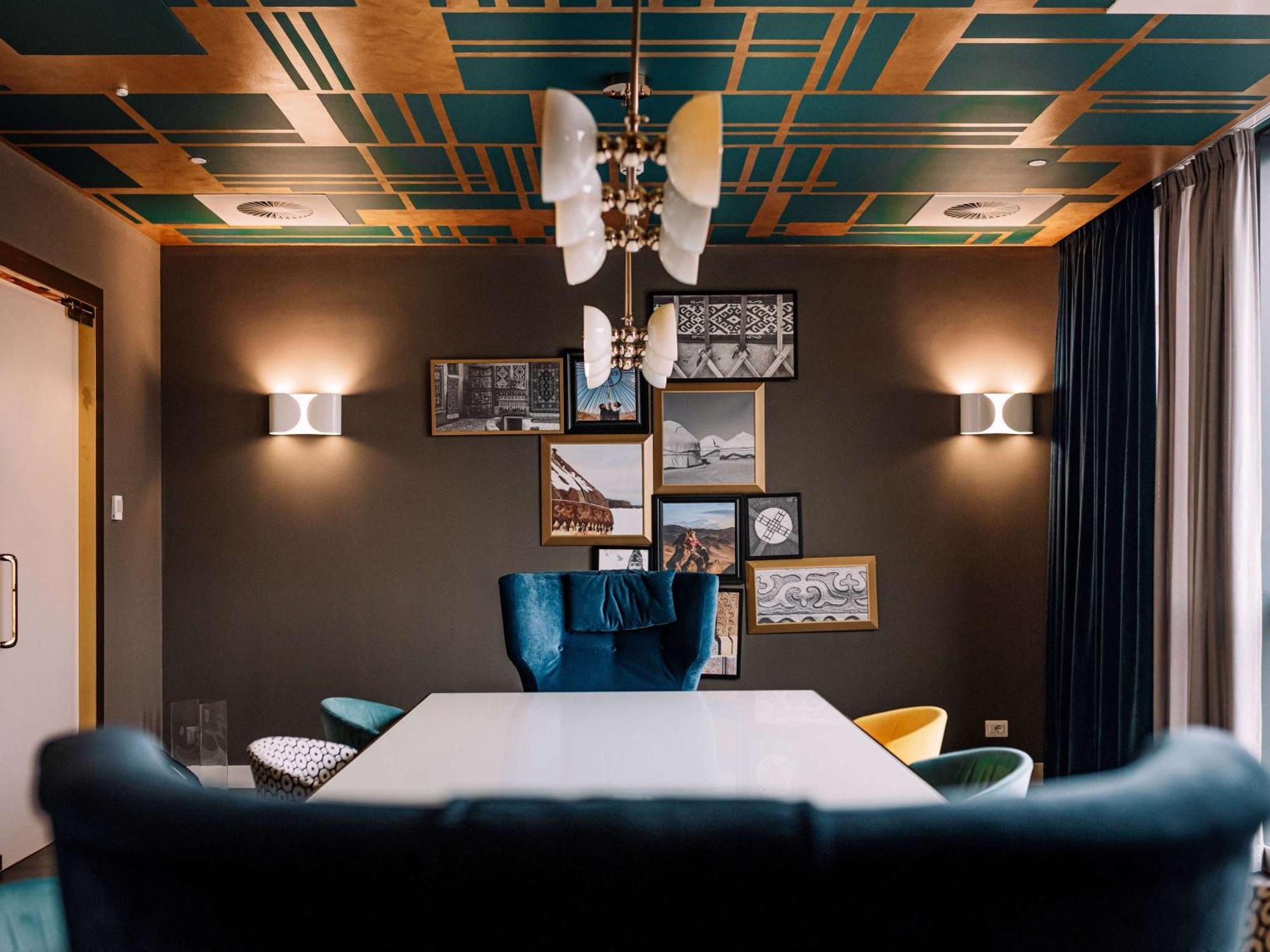 Mercure Almaty City Center Εξωτερικό φωτογραφία